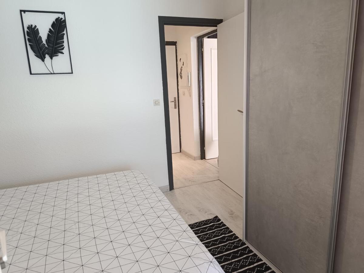 Appartement A 50 Metres De La Plage Fréjus Exterior foto