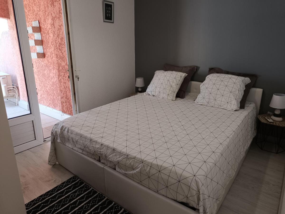 Appartement A 50 Metres De La Plage Fréjus Exterior foto
