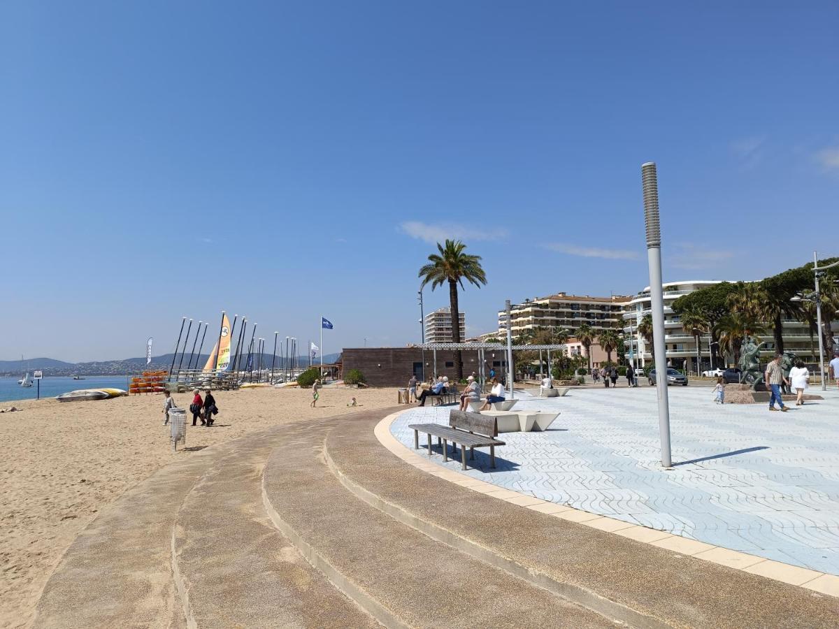 Appartement A 50 Metres De La Plage Fréjus Exterior foto